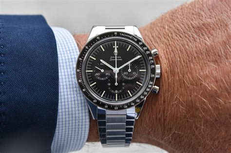 omega speedmaster 3220|Omega Speedmaster 321 review.